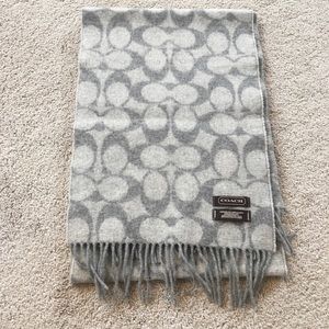 Gray Wool Coach Scarf
